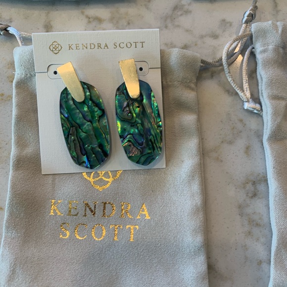 Kendra Scott Purge!!!! - Picture 13 of 16